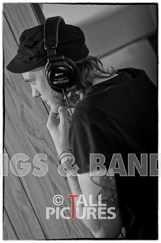 Teaspoonriverneck Studio Session-98_BW - TEASPOONRIVERNECK