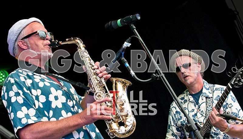 Boy Le Monti-6 - VALE EARTH FAIR 2009