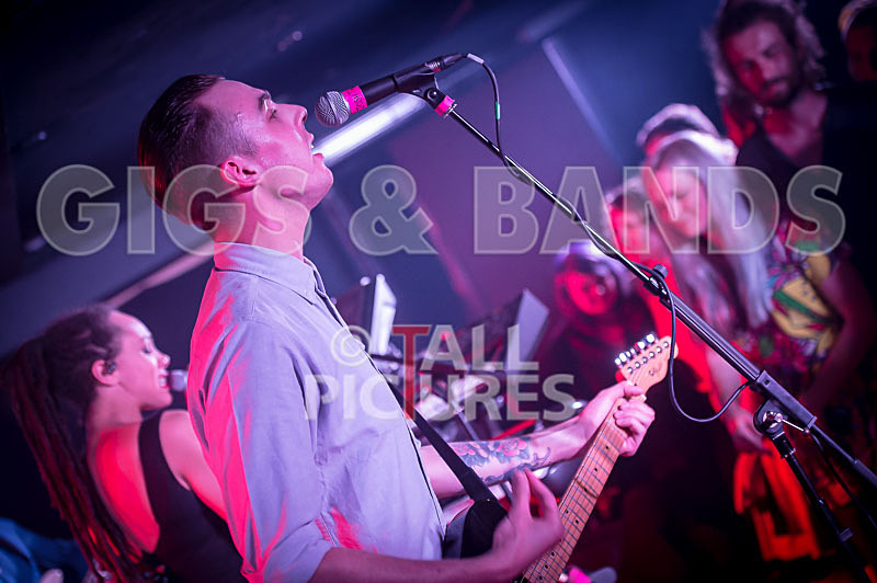 The Skints-21 - THE SKINTS