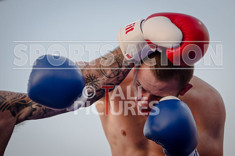 BOUT 14 - Koen -Kraken- Le Prevost v Lewis Bourgaize-35 - BOUT 14 - Koen 'Kraken' Le Prevost v Lewis Bourgaize