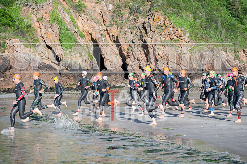 Petit Bot Triathlon 2020-26 - PETIT BOT TRIATHLON 2020