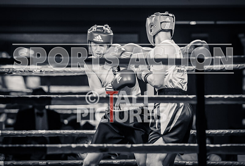 BOUT- 5 - Finn Walsh v Alix Watkins-44 - BOUT: 5 - Finn Walsh v Alix Watkins