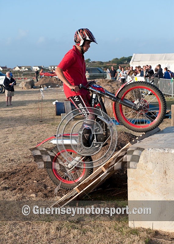 West Trials-77 - GMC&CC WEST SHOW DEMONSTRATION