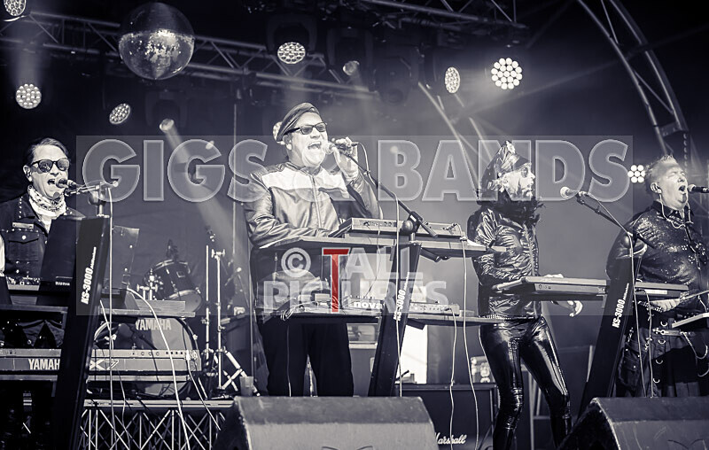 Fade 2 Grey-512 - FADE 2 GREY