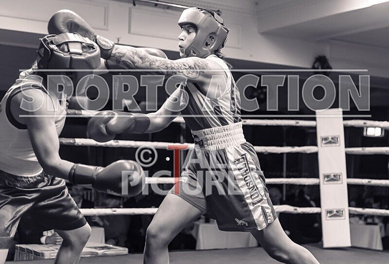 BOUT- 7_Emma Martin v Stephanie Adlington-25 - BOUT 7_Emma Martin v Stephanie Adlington