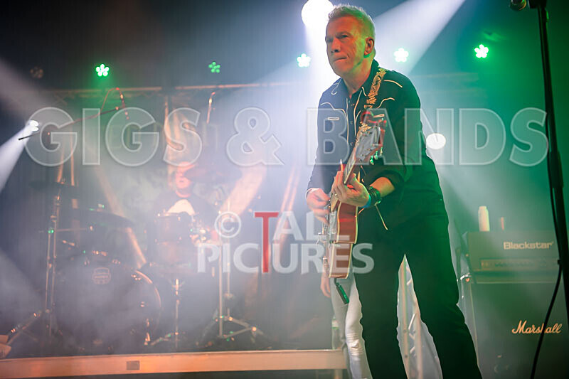 Silverados-48 - SILVERADOS