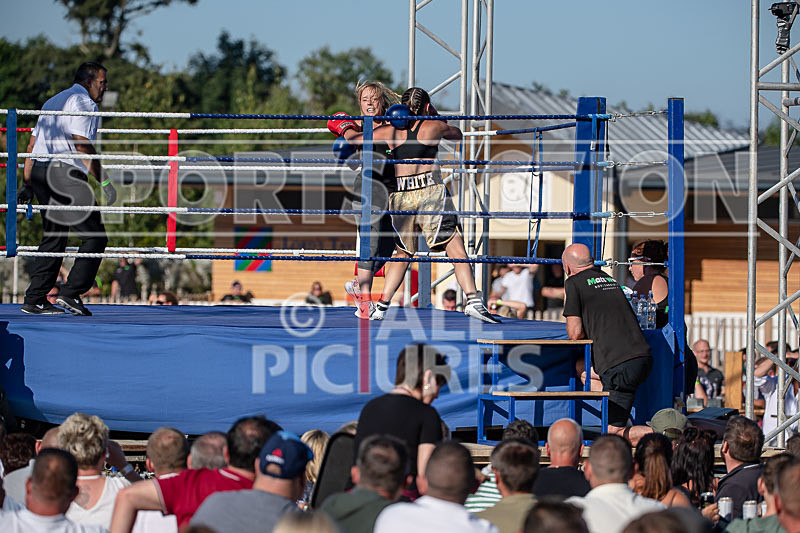 BOUT-2- Georgie The Cyclone Smith v Kayleigh White-17 - BOUT-2 Georgie 'The Cyclone' Smith v Kayleigh White
