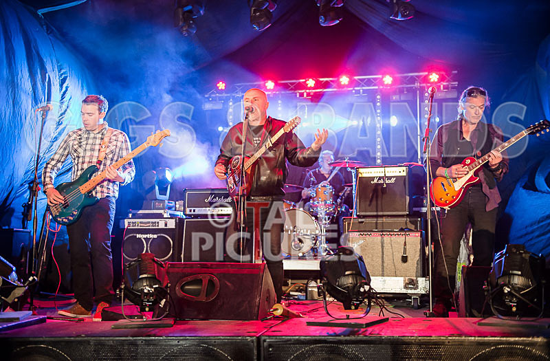 Attila the Stock Broker-12 - ATTILA THE STOKEBROKER'S BARNSTORMERS