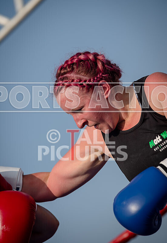 BOUT 5 - Emma -the Mentalist- Martin v Katie -the Lioness- Le Tissier- - BOUT 5 - Emma 'the Mentalist' Martin v Katie 'the Lioness' Le Tissier