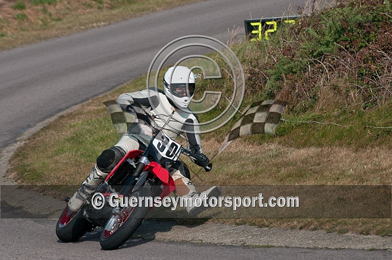 Ald Hill Bike-30 - ALDERNEY HILL CLIMB 2009