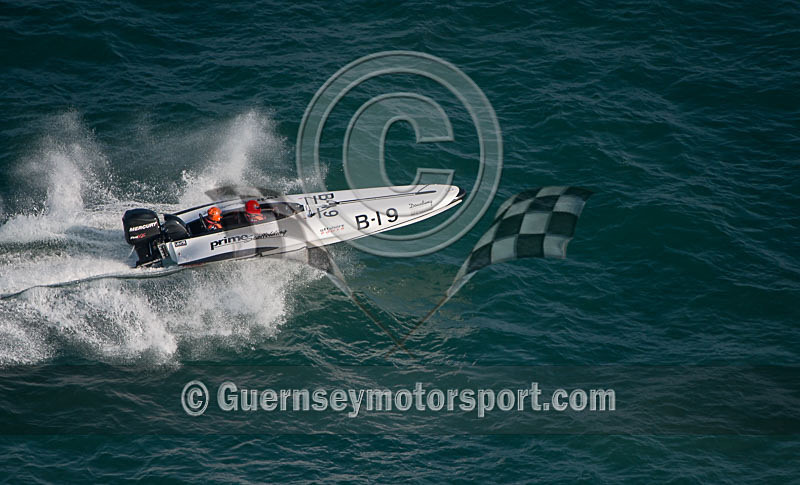 Worlds Powerboats_2014_Race-1-195 - UIM CLASS 3A & 3B WORLD OFFSHORE CHAMPIONSHIP_RACE-1
