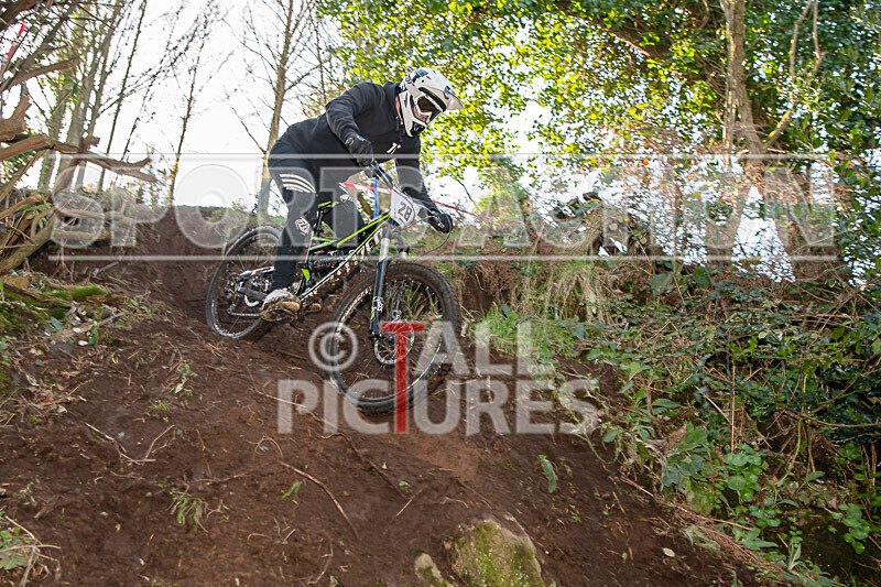 MTB Downhill_19-01-2020-150 - MTB WINTER DOWNHILL 2020_ROUND-2