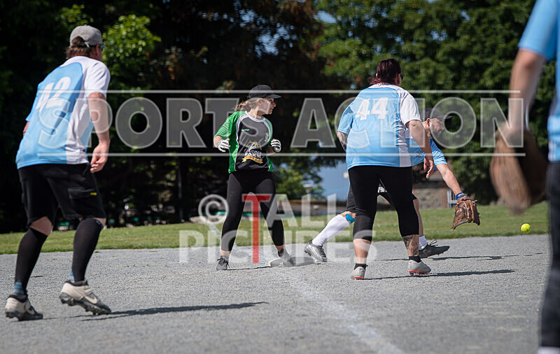 Manor Farm Donkeys v Tomahawks-41 - MANOR FARM DONKEYS v TOMAHAWKS