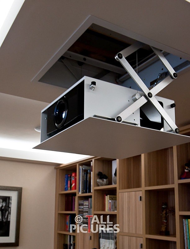 Avolution_Shoot-5-28 - LARGE SCREEN & PROJECTOR