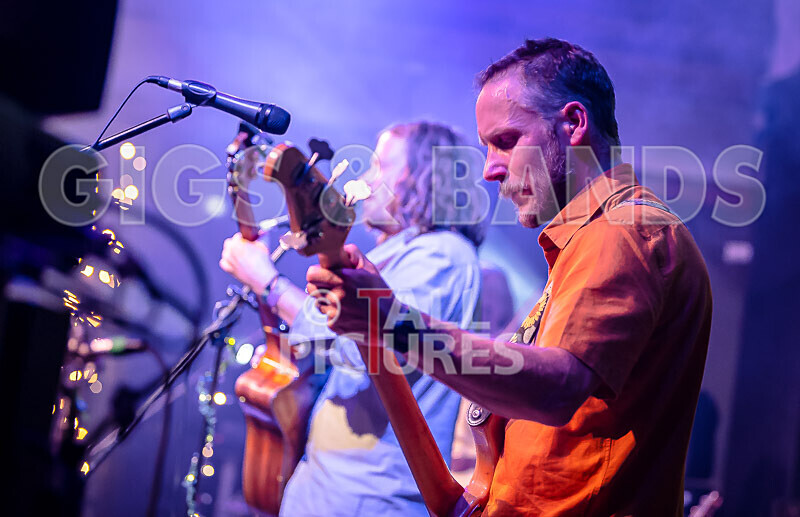Buffalo Huddleston-570 - BUFFALO HUDDLESTON