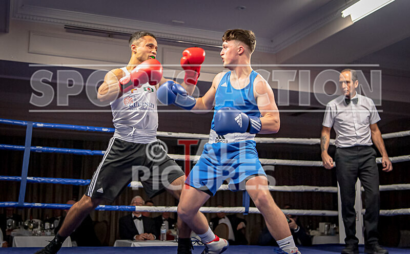 BOUT 6_Marcus Magloire v Ethan Jones-18 - BOUT 6_Marcus Magloire v Ethan Jones