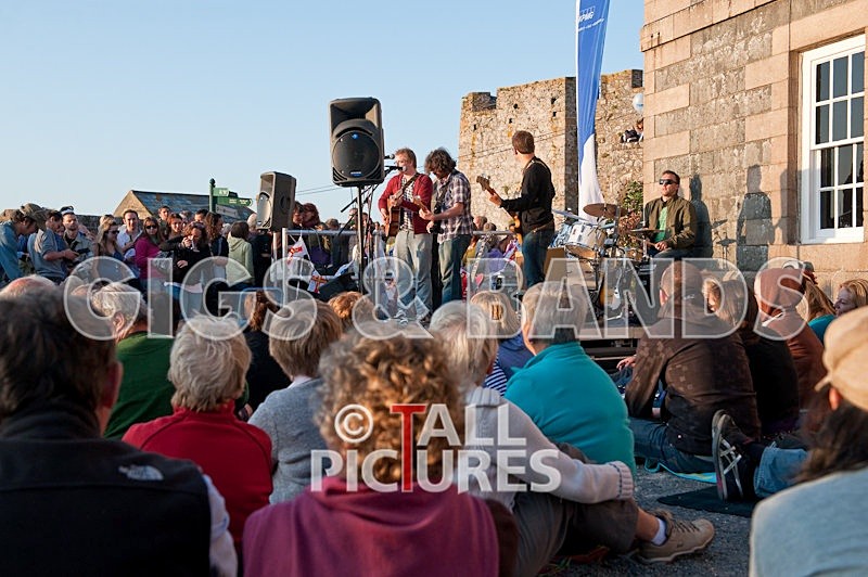 Castle Music-26 - CASTLE CORNET MUSIC NIGHTS 2009