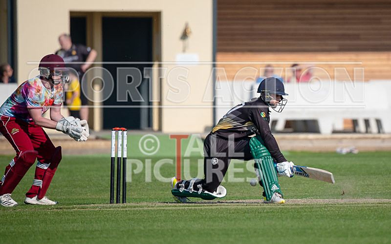 Cannaccord Griffins v Sparsholt-49 - CANNACCORD GRIFFINS v SPARSHOLT