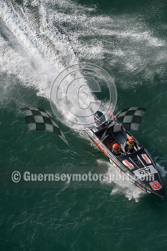 Worlds Powerboats_2014_Race-1-231 - UIM CLASS 3A & 3B WORLD OFFSHORE CHAMPIONSHIP_RACE-1