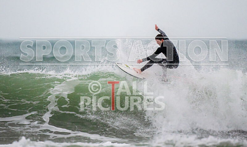 Surfing_01-11-2020-23 - SURFING AT VAZON BAY GUERNSEY
