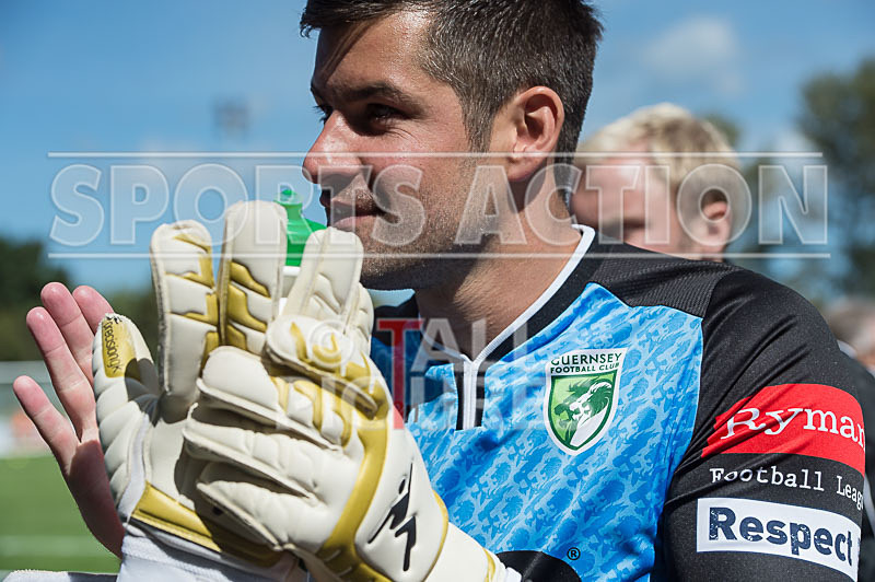 Guernsey FC v Whitstable Town-72 - GUERNSEY FC v WHITSTABLE TOWN