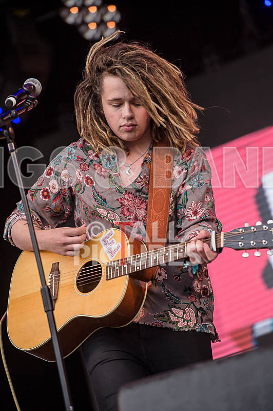 Luke Friend-6 - LUKE FRIEND