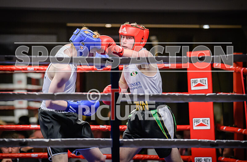 BOUT- 5 - Finn Walsh v Alix Watkins-7 - BOUT: 5 - Finn Walsh v Alix Watkins
