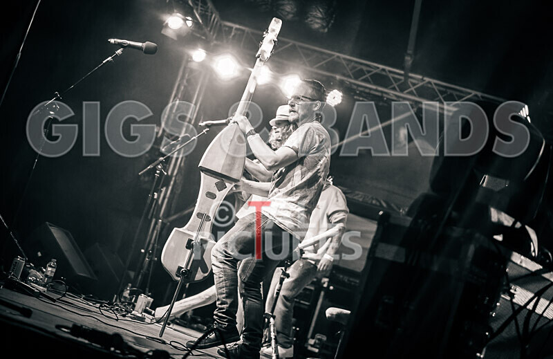 Buffalo Huddleston-663 - BUFFALO HUDDLESTON