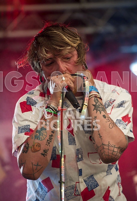 CoffeeShopKnifeFight-37 - COFFEESHOPKNIFEFIGHT