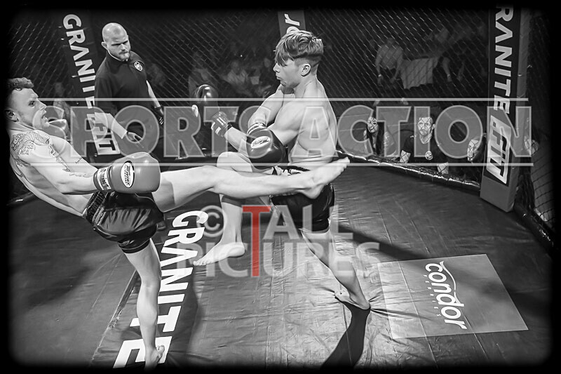 BOUT- 6 - Fin Aitkin v Pharrell Taylor-34 - BOUT 6 - Fin Aitkin v Pharrell Taylor