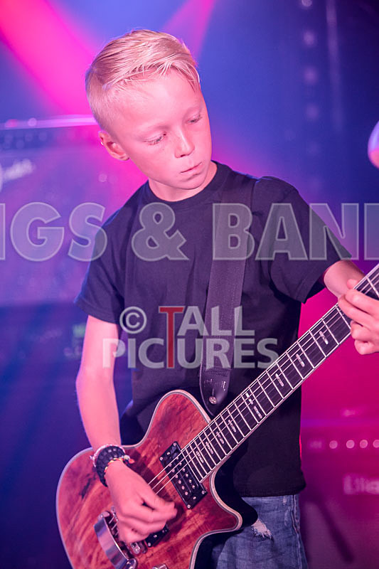 Clash of the Bloosers-14 - CLASH OF THE BLOOSERS