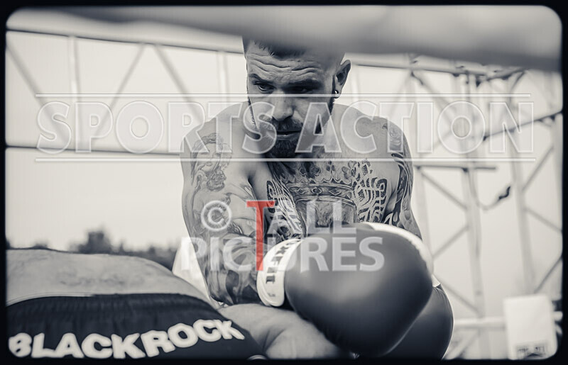 BOUT 12 - Dom Boyce v Koen Kraken Le Prevost-48 - BOUT 12 - Dom Boyce v Koen 'Kraken' Le Prevost