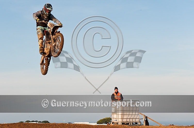 Moto-X_12-11-11-16 - MOTO-X_12-11-2011