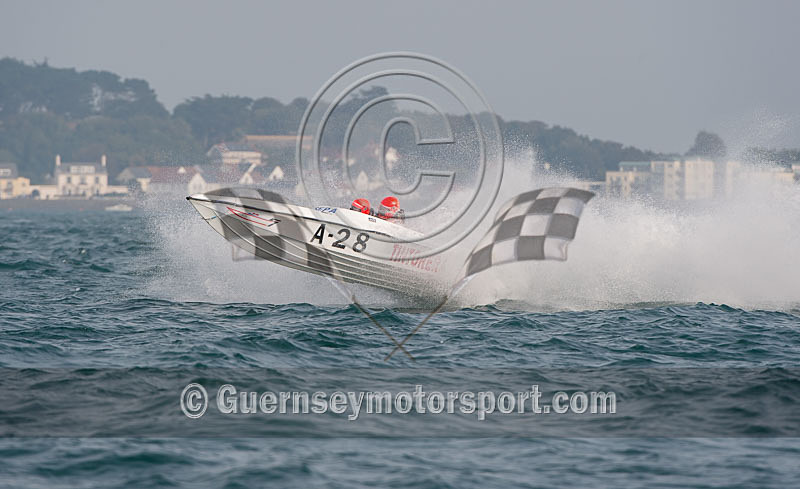 Worlds Powerboats_2014_Race-2-263 - UIM CLASS 3A & 3B WORLD OFFSHORE CHAMPIONSHIP_RACE-2