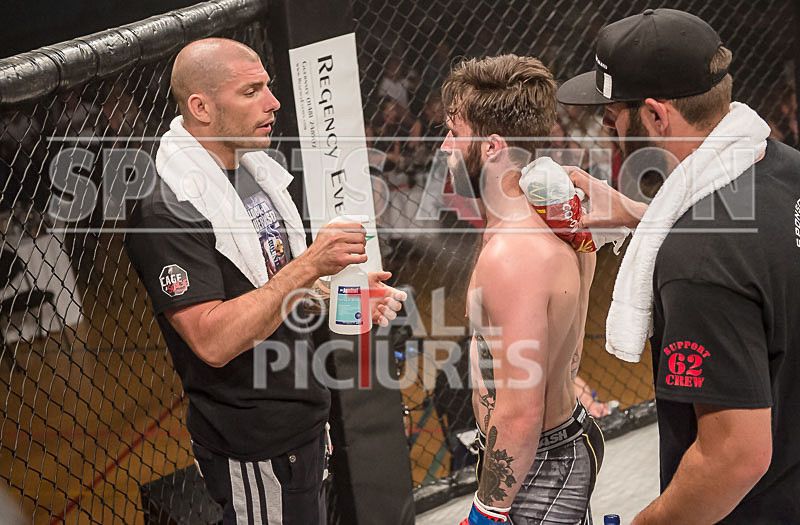 Michael Davies v Lewis Clapham-40 - MMA BRITISH LIGHTWEIGHT CHAMPIONSHIP