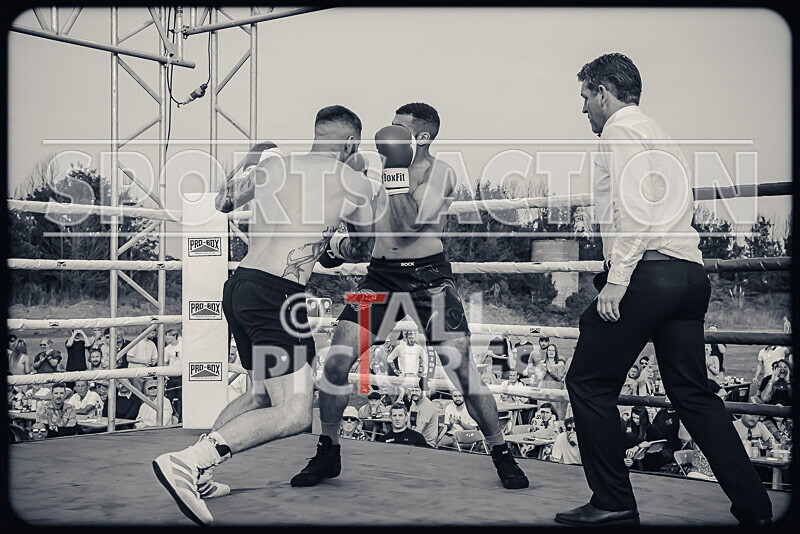 BOUT 12 - Dom Boyce v Koen Kraken Le Prevost-39 - BOUT 12 - Dom Boyce v Koen 'Kraken' Le Prevost