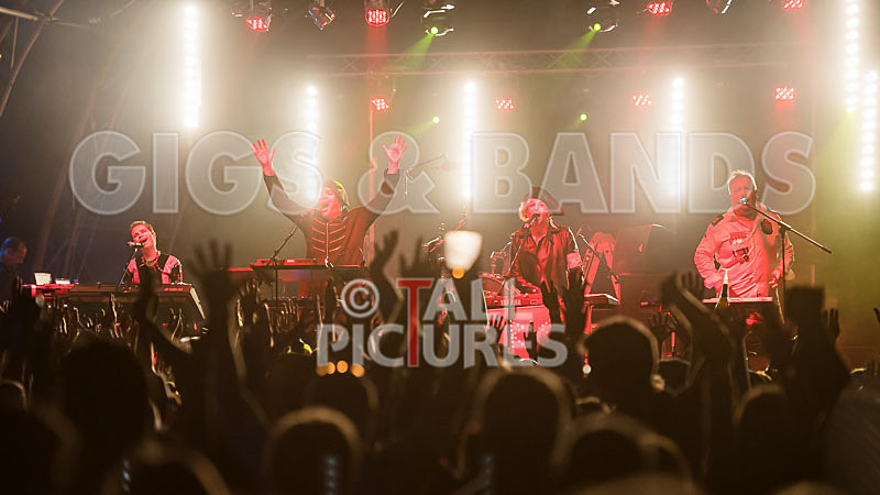 Fade to Grey-238 - FADE TO GREY