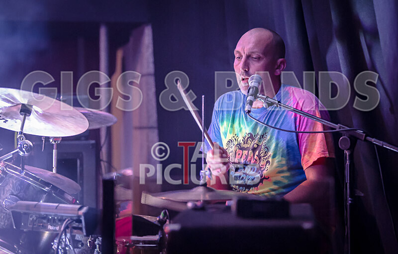 Buffalo Huddleston-567 - BUFFALO HUDDLESTON