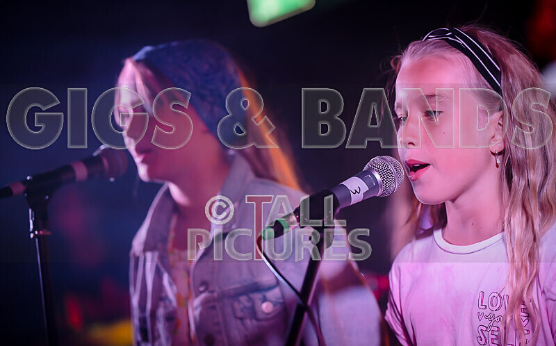 Hunting for Flames-16 - HUNTING FOR FLAMES