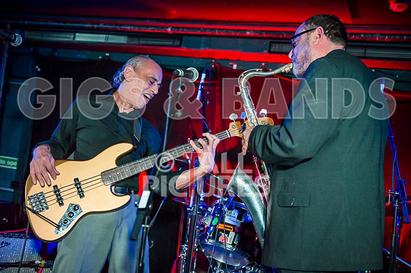 Norman Watt-Roy Band-114 - THE NORMAN WATT-ROY BAND with WILKO JOHNSON