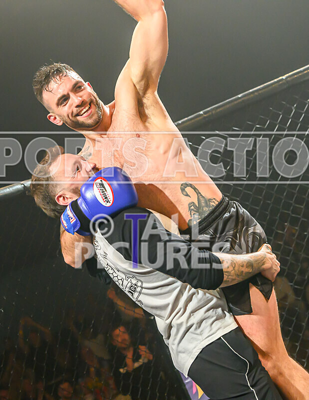 BOUT- 14 - Josh Ozanne v Pedro Fernandez-85 - BOUT 14 - Josh Ozanne v Pedro Fernandez