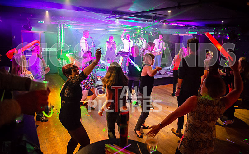 The Erawigs-44 - THE ERAWIGS