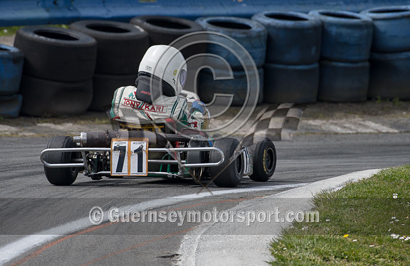 Karting_01-05-2016-33 - KARTING 2016 - SUMMER CHAMPIONSHIP ROUND-2