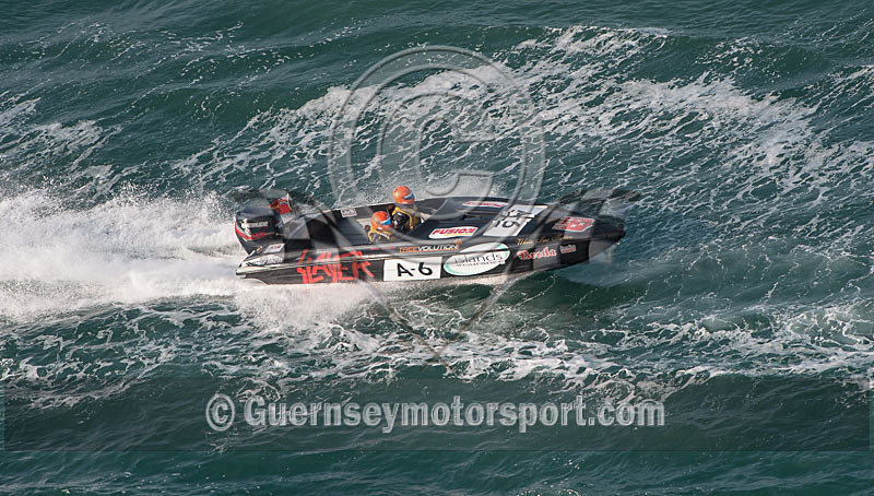Worlds Powerboats_2014_Race-1-343 - UIM CLASS 3A & 3B WORLD OFFSHORE CHAMPIONSHIP_RACE-1