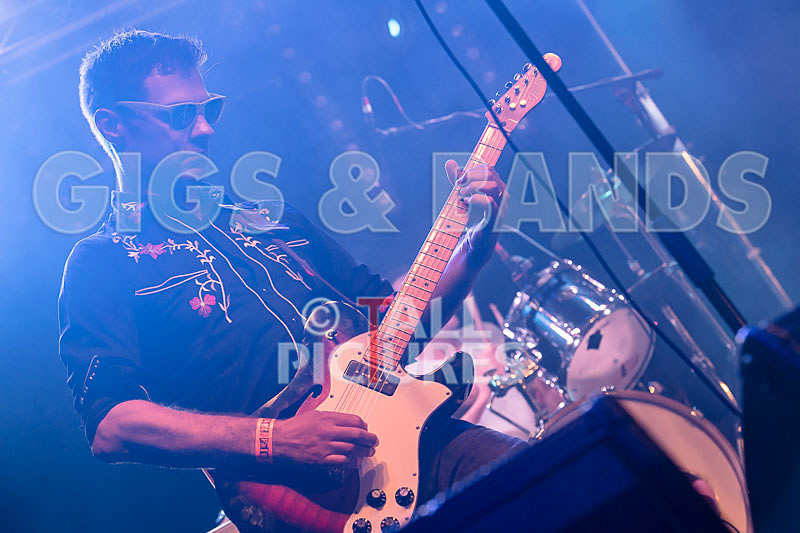 Heads Off-16 - HEADS OFF