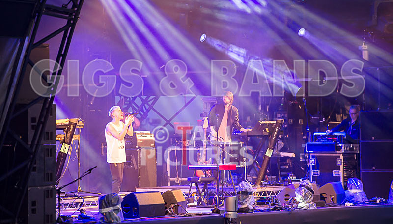 Years  Years-6 - YEARS & YEARS