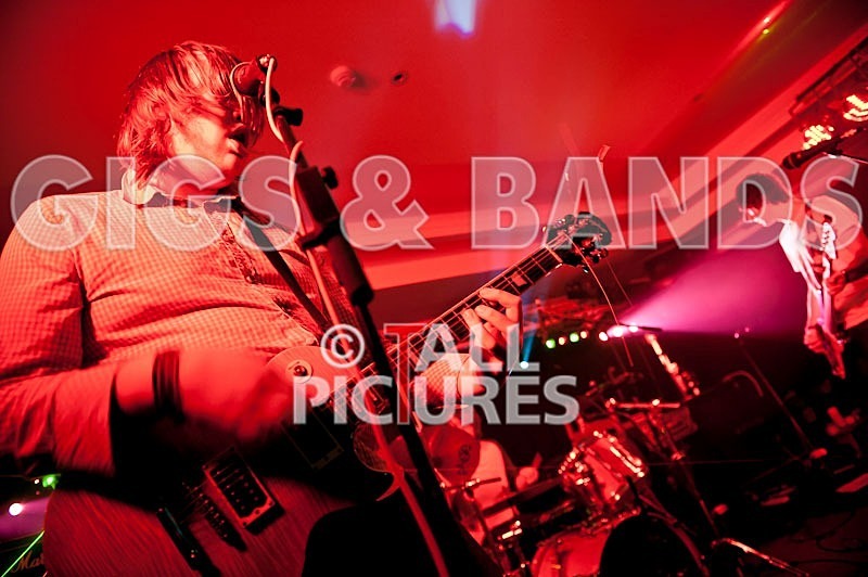 The Deadbeats-6 - THE DEADBEATS