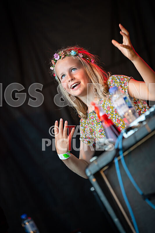 Baron Denden and the IL Sound System-11 - BARON DENDEN AND THE IL SOUND SYSTEM