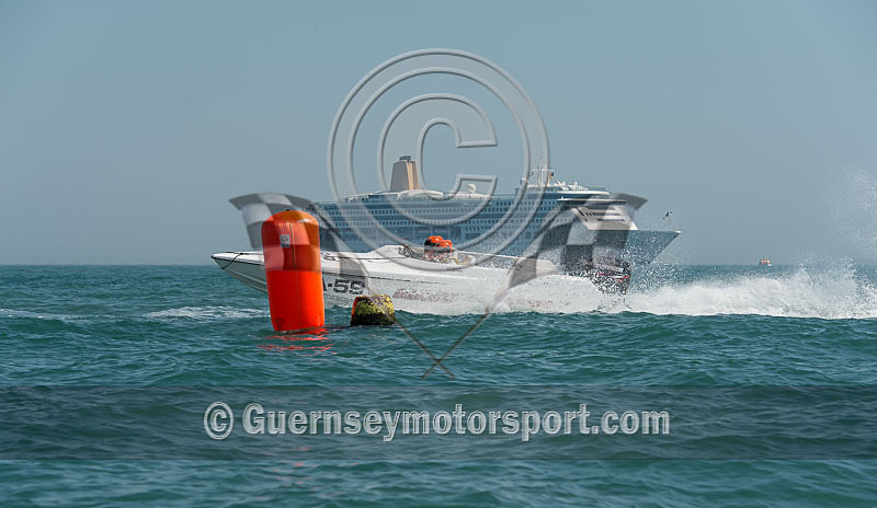 Powerboat Racing_18-05-2014-64 - RACE-4 FERMAIN/FERRIERE