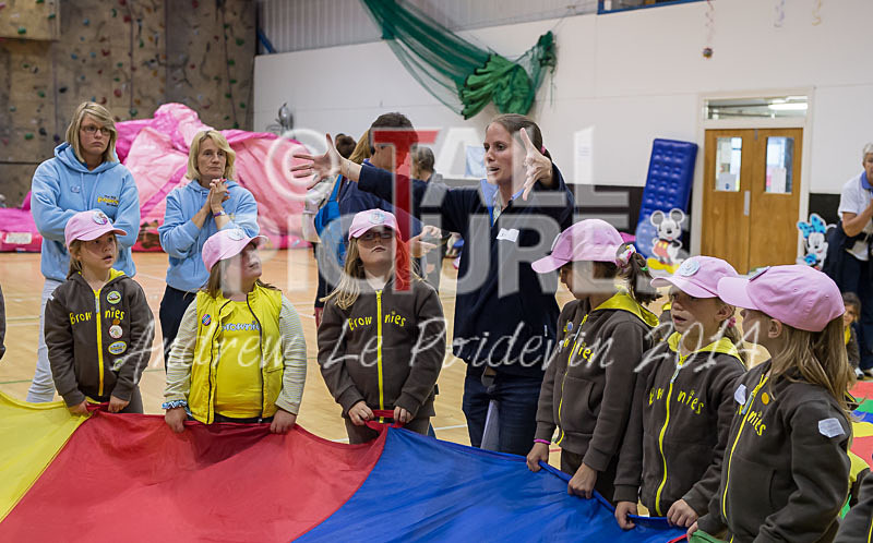 Big Brownie Birthday Party-37 - BROWNIE CENTENARY BROWNIE SLEEPOVER